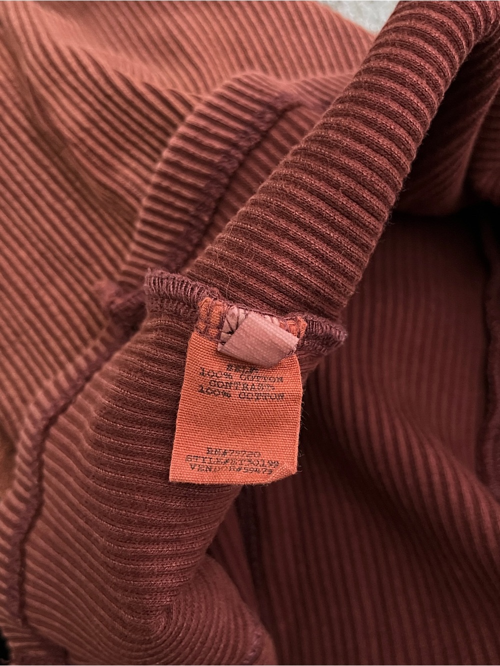 Gimmicks by BKE Rust Brown Lace Ribbed V-Neck Long Sleeve - Picture 5 of 5
